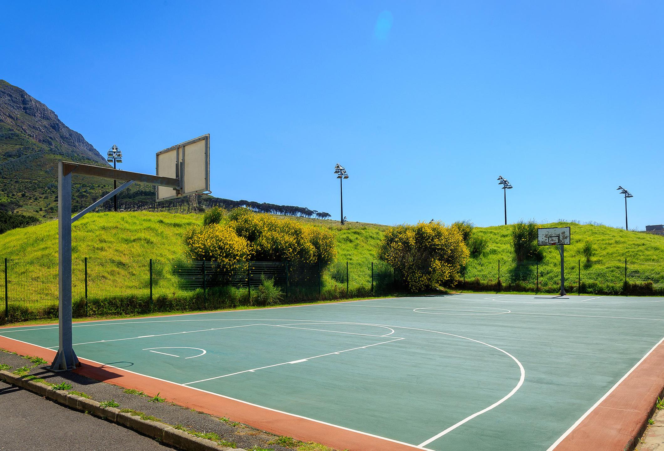 Forest Hill - basketball court