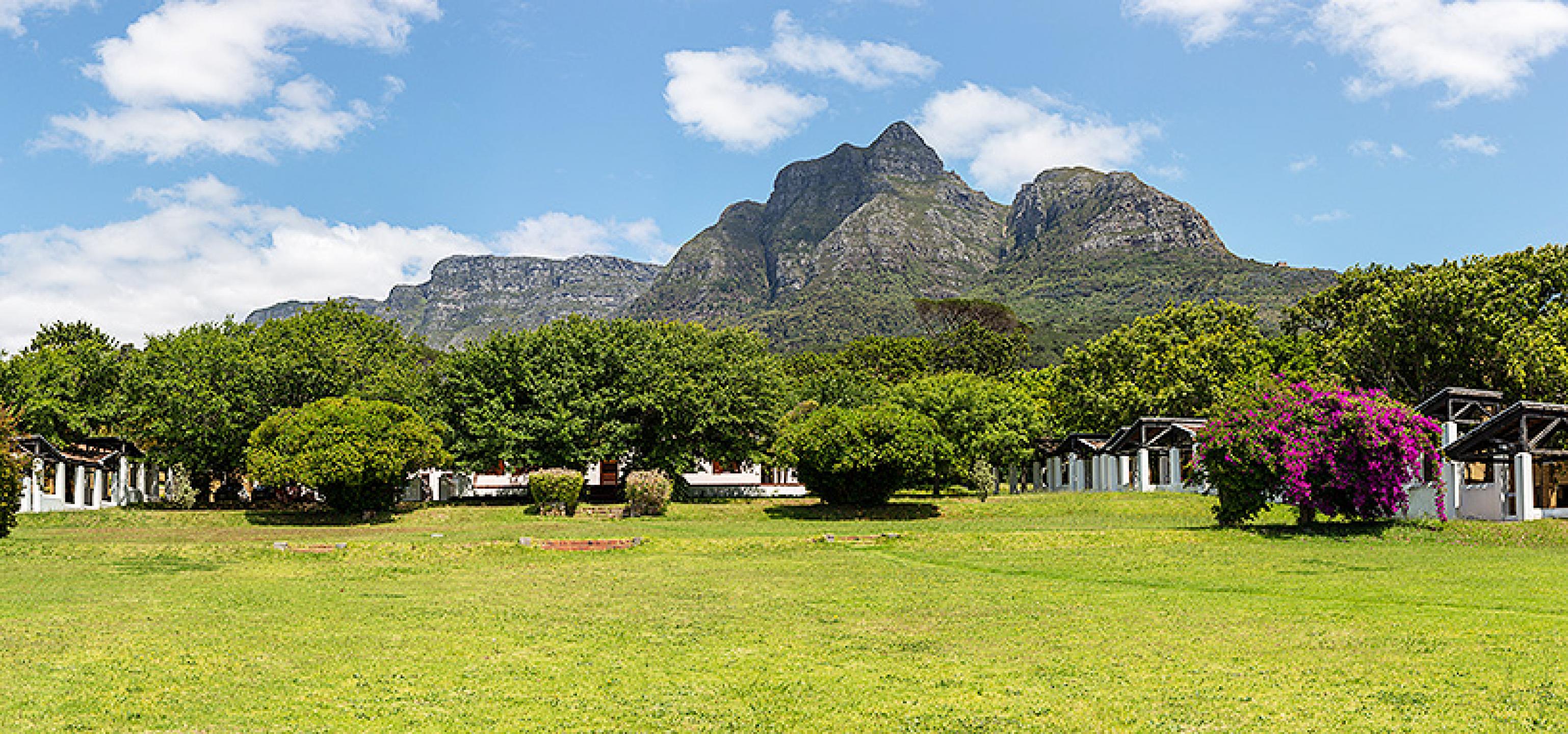 The Woolsack Residence - mountain views