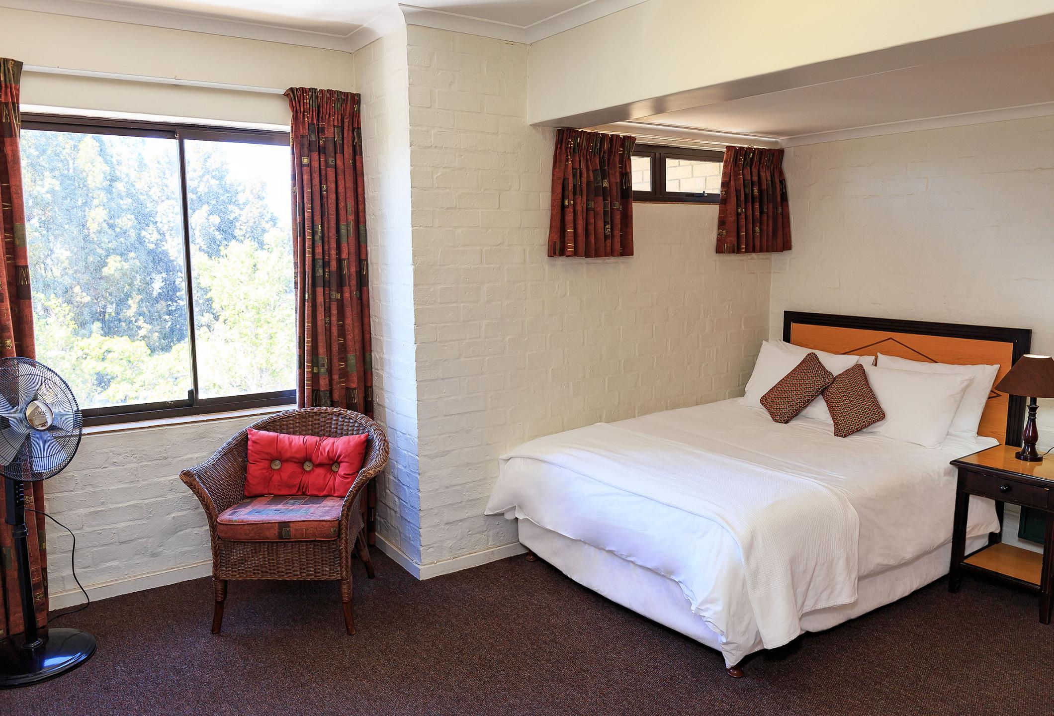 All Africa House, Executive Suite bedroom