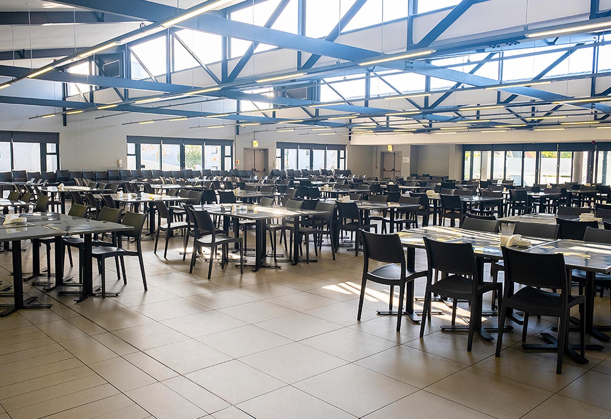 Stay&Connect: Avenue Road Residence, dining hall