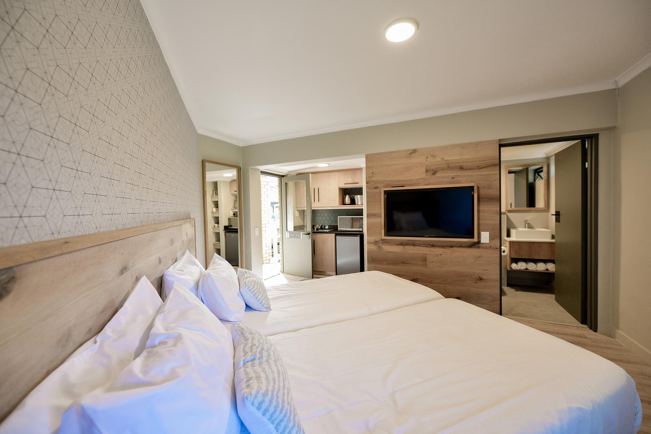 All Africa House: Executive Apartment