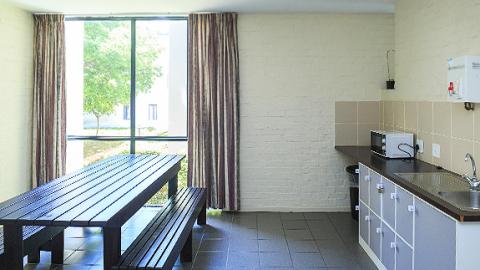 Graça Machel Hall - communal kitchen