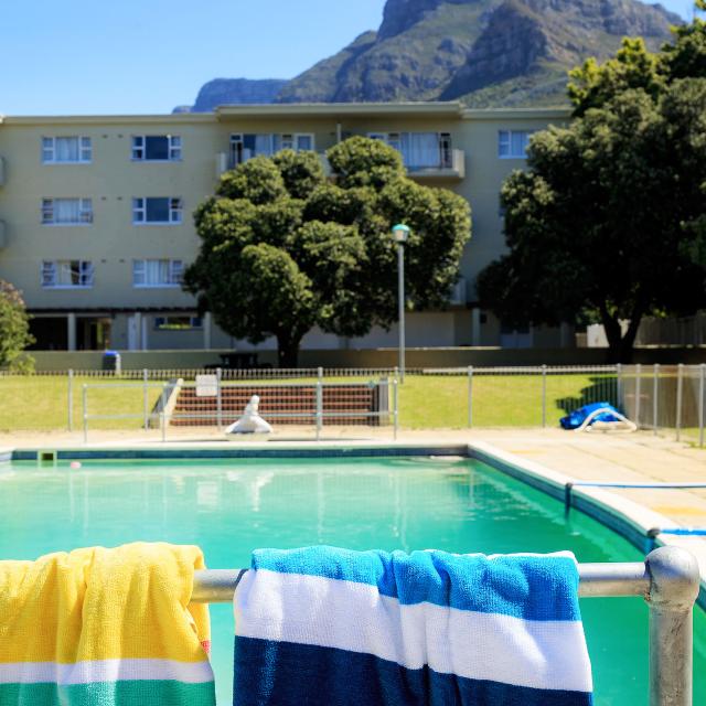 Forest Hill - swimming pool