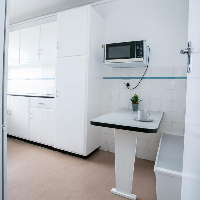 Forest Hill - kitchen