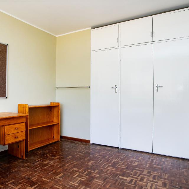 Forest Hill - cupboards