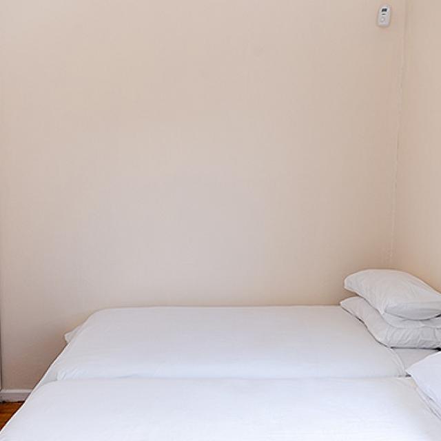 Hillside Flats - room