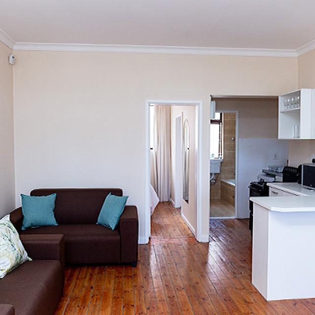 Hillside Flats - lounge