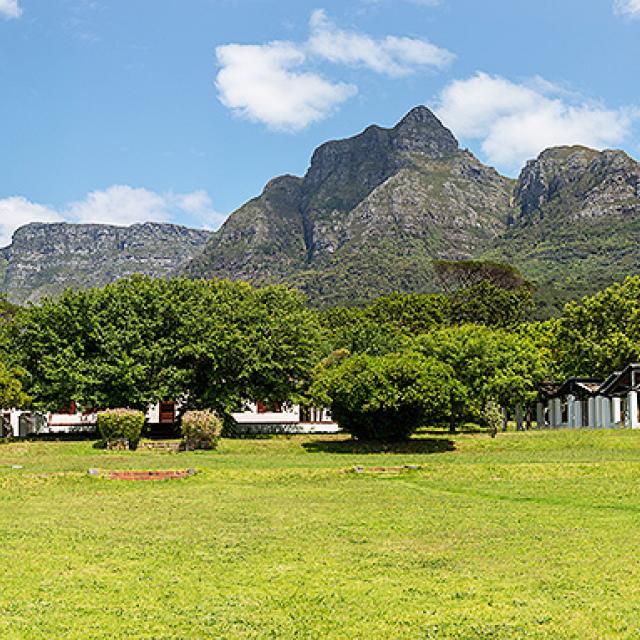 The Woolsack Residence - mountain views