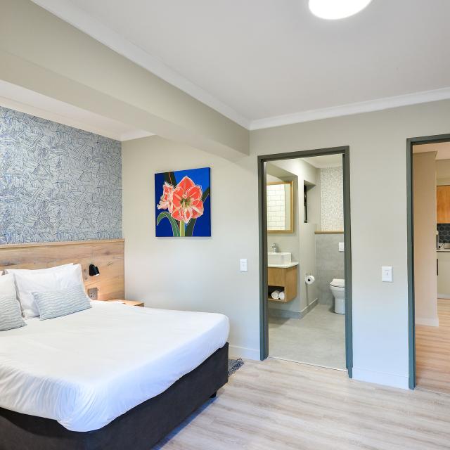All Africa House: 1-bedroom apartment, bedroom